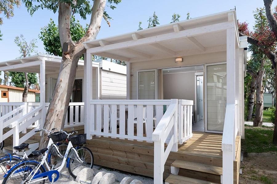 Camping & Village Eucaliptus Alba Adriatica Eksteriør billede